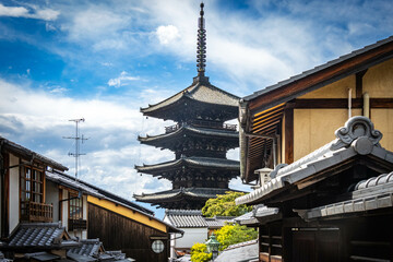 gion, geisha district, kyoto, higashiyama, pagoda, japan