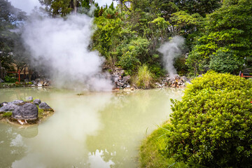 Fototapeta premium shiraike jigoku, 7 hells of beppu, jigoku, hot springs, kyushu, japan, white pond hell, asia