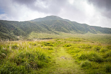 Fototapeta premium Mount Eboshi, Eboshidake Near Mount Aso, Kyushu, volcano, caldera, mountains, hike, trekking