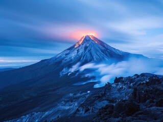 Fototapeta premium Mountain Sunset with Snow and Clouds