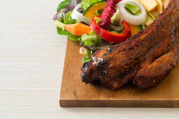 barbecue pork spare ribs with vegetables