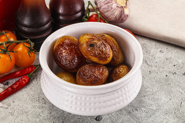 Baked baby potato in the bowl