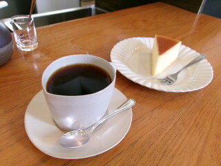 岐阜県垂井町のコーヒーとチーズケーキ