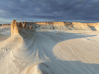 Light grey scenery making Bozjyra (sometimes spelled Boszhira or Bozzhyra), look like a piece of...