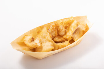 スズキのから揚げ