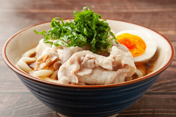 冷しゃぶうどん