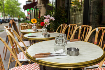 table setting in a restaurant