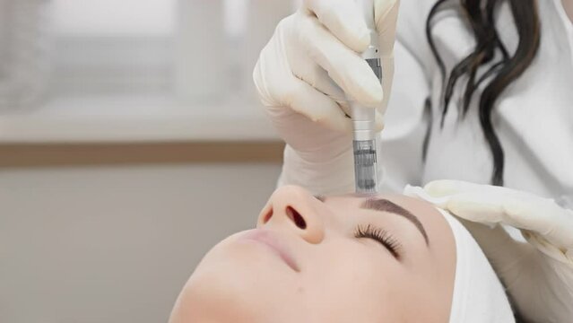 Experience the expertise of a beauty clinic for professional cosmetic facial injections, enhancing your skin and youthful appearance. Rejuvenate your look with care for a radiant result
