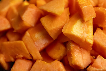 Fresh Papaya Chunks