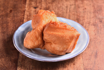 Shuangbaotai (Horse Hooves)  is a popular street food in Taiwan   