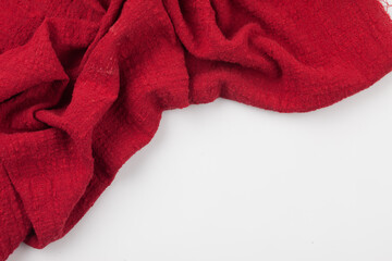  Apply glue or casein to a cloth like burlap, and then apply a mixture of linseed oil, zinc oxide, and wheat seed oil on top of it.