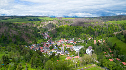 Blick auf Fehrenbach  in der Gemeinde Masserberg in der Fehrenbacher Schweiz in Thüringen