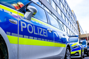 typical german police car © fottoo