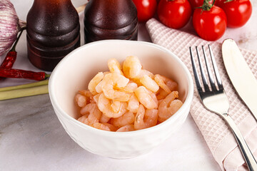 Cocktail prawns in the bowl