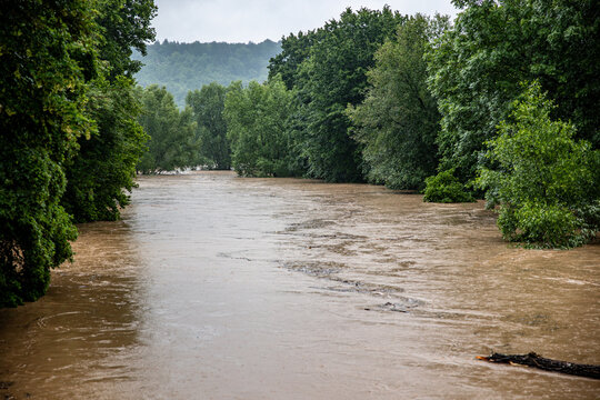Hochwasser Rems in Winterbach im Remstal Rems-Murr-Kreis 