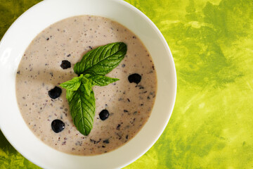 Blueberry with yogurt smoothie in bowl