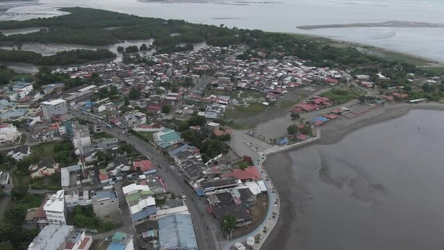 Bah&iacute;a del Pac&iacute;fico colombiano San Andr&eacute;s de Tumaco en Nari&ntilde;o, dron