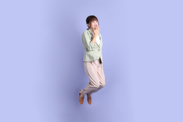 20s Asian Businesswoman