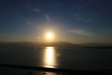 Fototapeta premium The sunrise on the shores of the Dead Sea