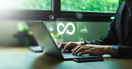 Circular Economy, economic system that aims to minimize waste and maximize resource efficiency, sustainable strategies to eliminate waste and pollution for future business growth, sustainable