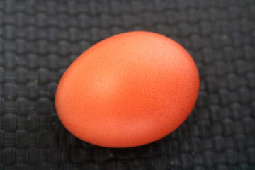 Fresh raw chicken eggs are placed in rows. Cover with tissue and water. in cardboard containers. Chicken eggs are healthy for the body. high nutritional value