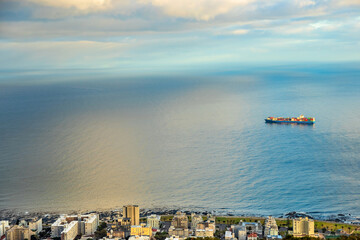 Obraz premium Cargo container ship off the coast of Cape Town, South Africa