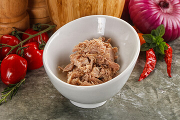 Canned tuna fish for salad
