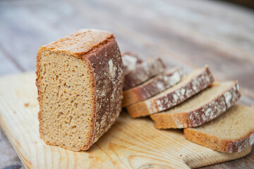 
NATURAL, SLICED WHEAT BREAD