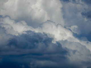 ciel couvert de nuages