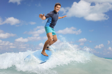 Naklejka premium Surfer surfing