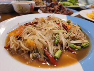 Papaya salad, Thai call 