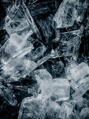 icecubes background,icecubes texture,icecubes wallpaper,ice helps to feel refreshed and cool water from the icecubes helps the water refresh your life and feel good.ice drinks for refreshment business