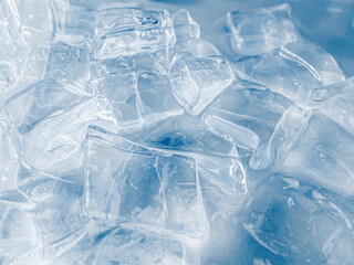 icecubes background,icecubes texture,icecubes wallpaper,ice helps to feel refreshed and cool water from the icecubes helps the water refresh your life and feel good.ice drinks for refreshment business