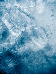 icecubes background,icecubes texture,icecubes wallpaper,ice helps to feel refreshed and cool water from the icecubes helps the water refresh your life and feel good.ice drinks for refreshment business