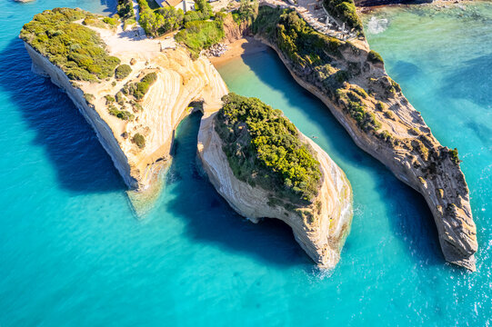 Canal d'Amour auf Korfu als Anziehungspunkt f&uuml;r viele Touristen in Korfu