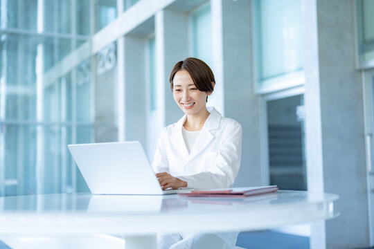 「勉学」の写真素材 | 5,595件の無料イラスト画像 | Adobe Stock