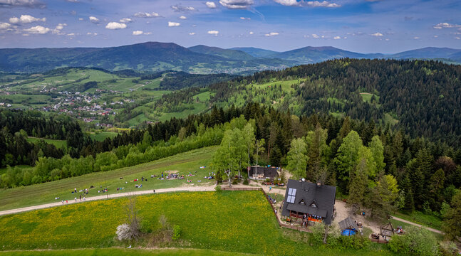 Maciejowa - schronisko w Gorcach