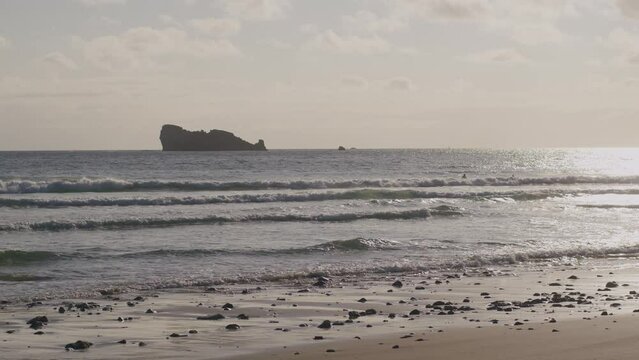 Surf sur la Plage de Pen Hat, Presqu'&icirc;le de Crozon