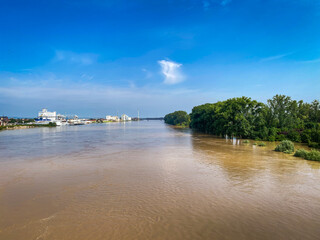 Hochwasser und Überschwemmungen in Worms am Rhein
