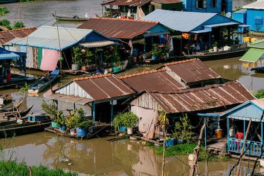 Tonle Sap in Kamgpong Luong, Kandal, Cambodia
