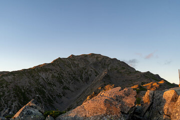 間ノ岳の夕暮れ