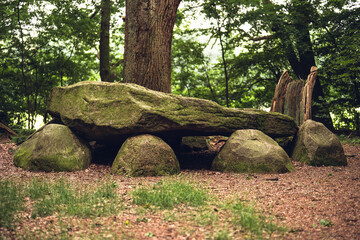 Heidenopfertisch, Grabanlage der Jungsteinzeit
