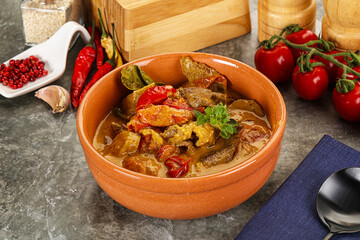 Yellow THai curry with beef