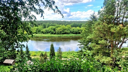 River in the countryside © Martyna