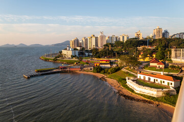 Obraz premium Florianópolis forte prédios Santa Catarina Brasil