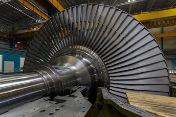Assembly of a steam turbine rotor in a plant workshop. © Елена Бионышева-Абра