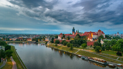 Obraz premium aerial view of krakow center and wawel royal castle at sunset in summer in poland