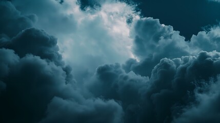 Obraz premium Majestic Storm Clouds - Atmospheric Sky With Dramatic Dark And Light Contrast, Dark And Cloudy Sky, Dramatic Sky Photography
