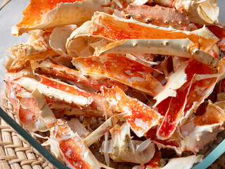 Oven-baked crab shells