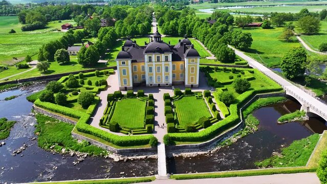 Explore Str&ouml;msholms Slott: Sweden&rsquo;s Baroque Masterpiece & Historic Royal Castle &ndash; A Must-Visit for Travel and Architecture Enthusiasts